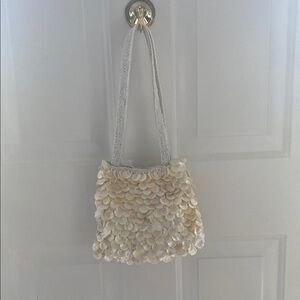 Elegant Cream Shoulder Bag